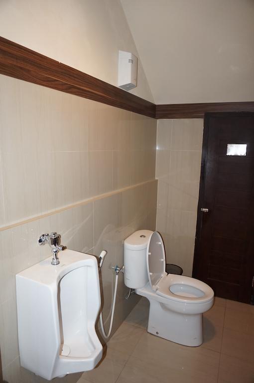 Ekon Hotel Yogyakarta Eksteriør billede