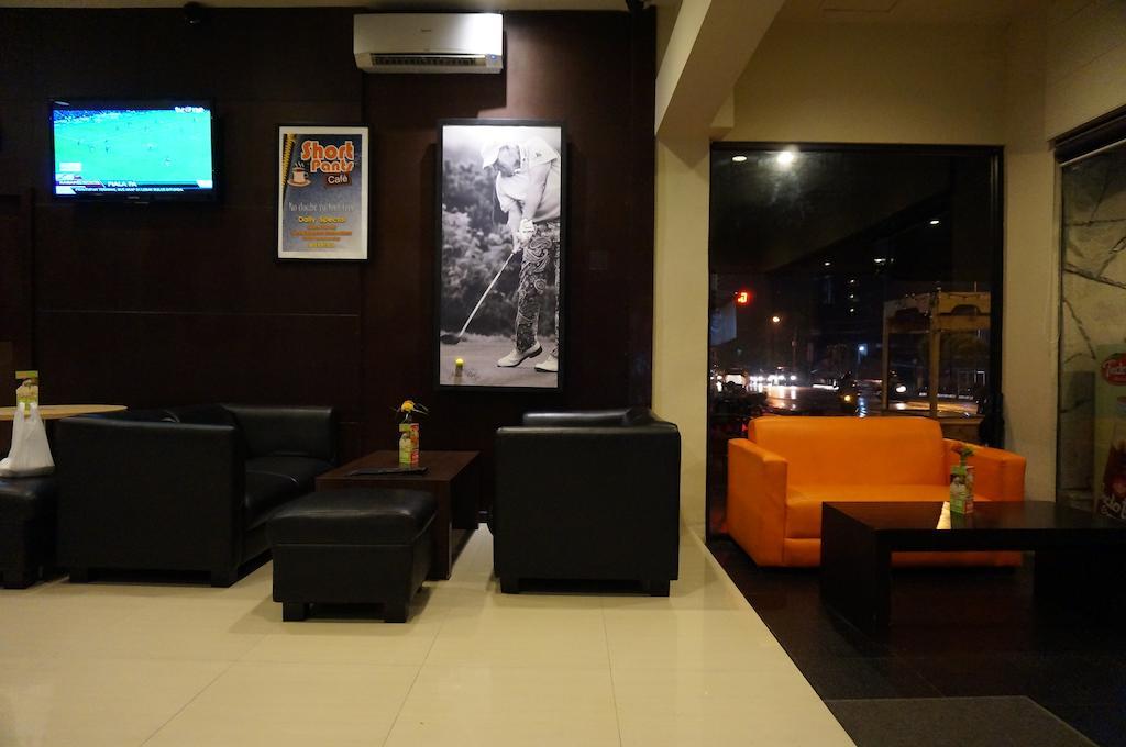 Ekon Hotel Yogyakarta Eksteriør billede